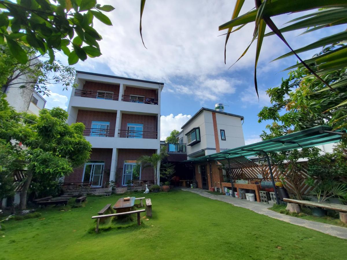 Stone Home Bed And Breakfast T'ai-tung Exterior foto